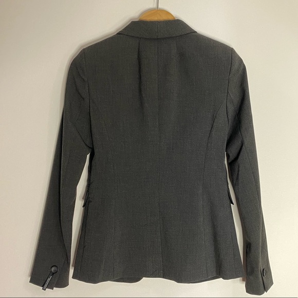 🔥SALE! NEW w tags Classic Grey Fitted Blazer - Picture 7 of 7